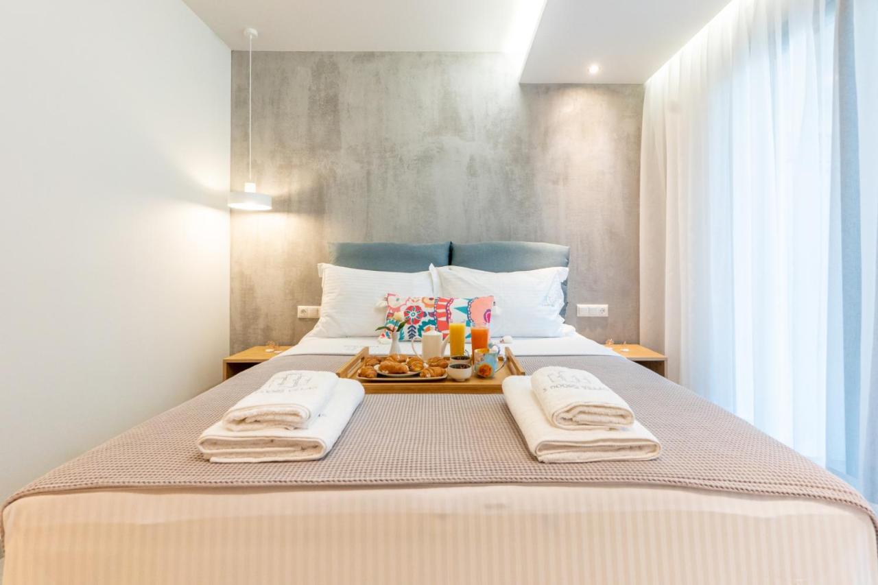 3 Doors Villas Nea Iraklitsa 外观 照片