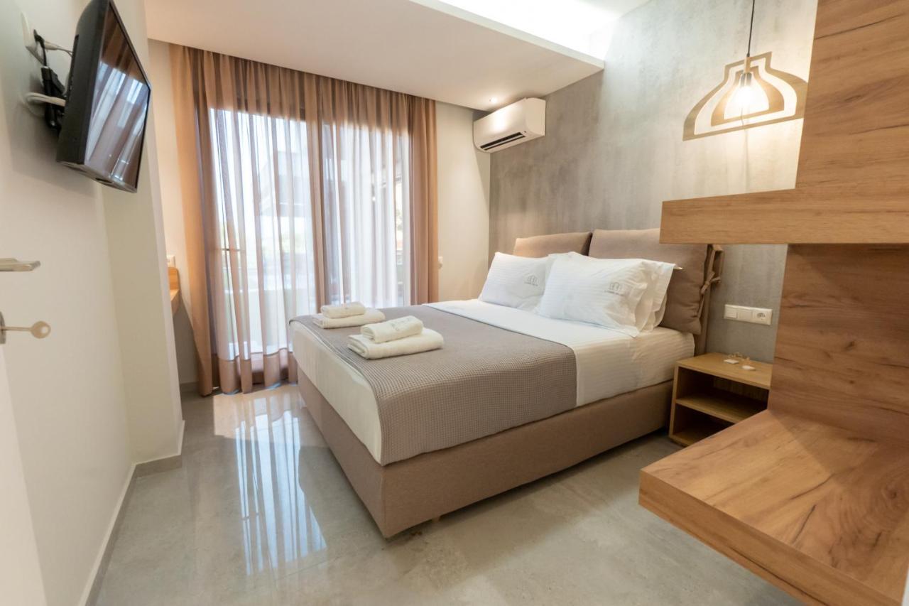 3 Doors Villas Nea Iraklitsa 外观 照片